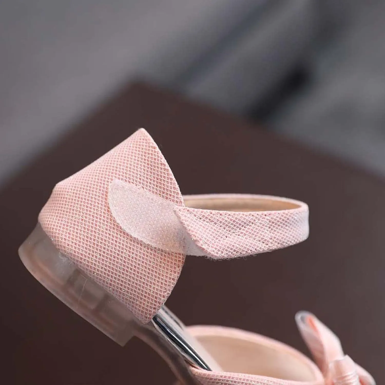 Baby Girl's Bow Embellished Shoes Hook and Loop Fish Mouth Sandals Rubber Sole Elegant Flats Splicing Crystal Shoe