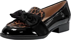Bandolino Women's Lindio Loafer