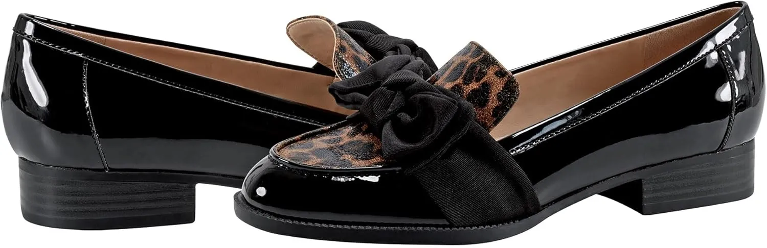 Bandolino Women's Lindio Loafer