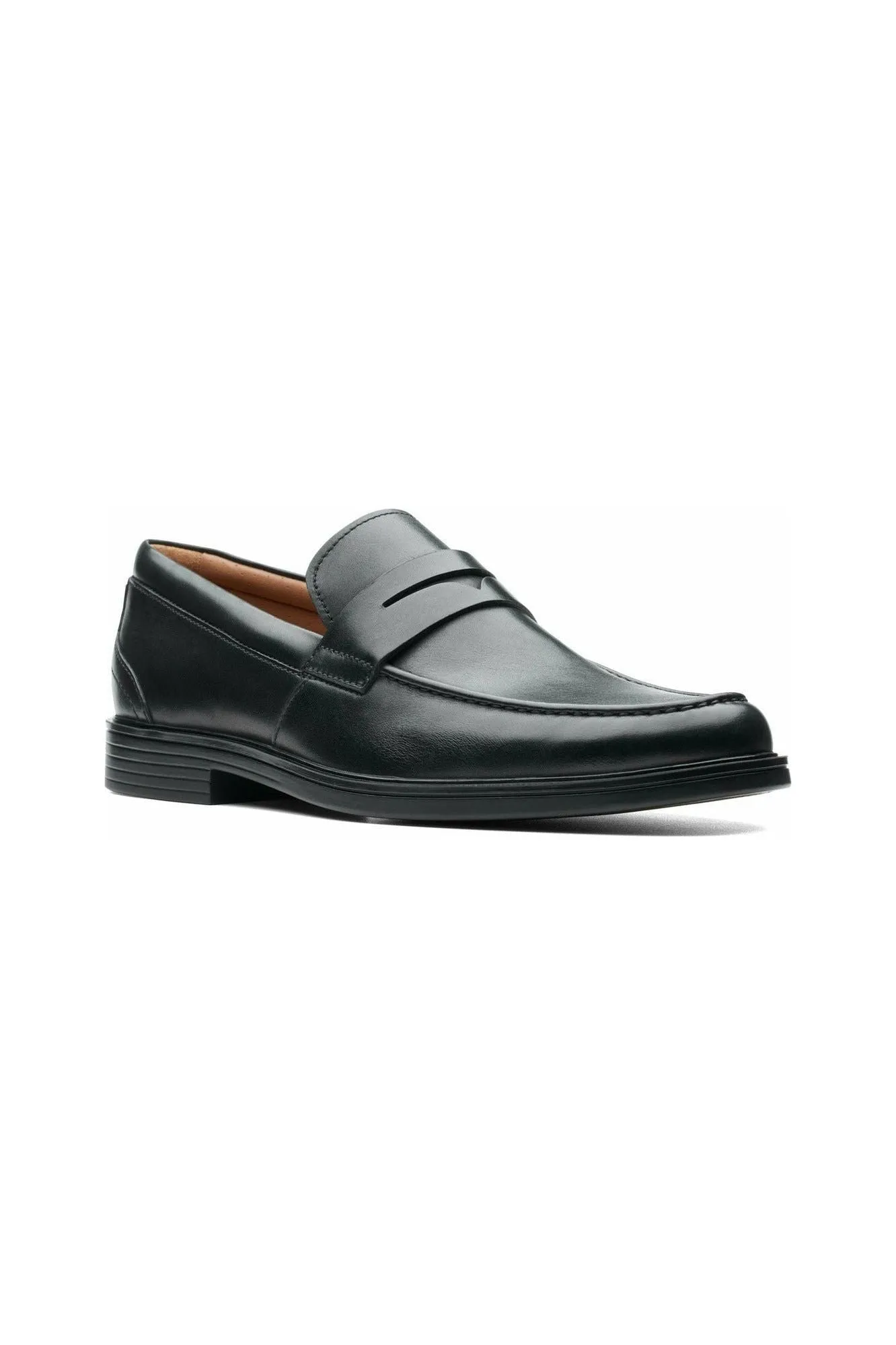 Clarks Un Aldric Step black leather