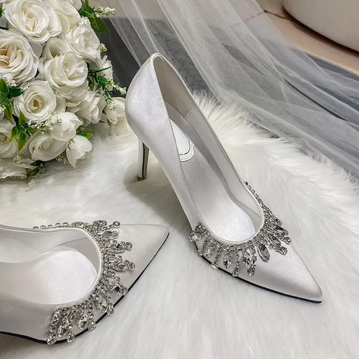 LUXINYU Women Pointed Toe Heels Elegant Stiletto Fashion Pearl Rhinestone Ladies Pumps Wedding Dress Shoes Comfortable Kitten Heels Work Shoes