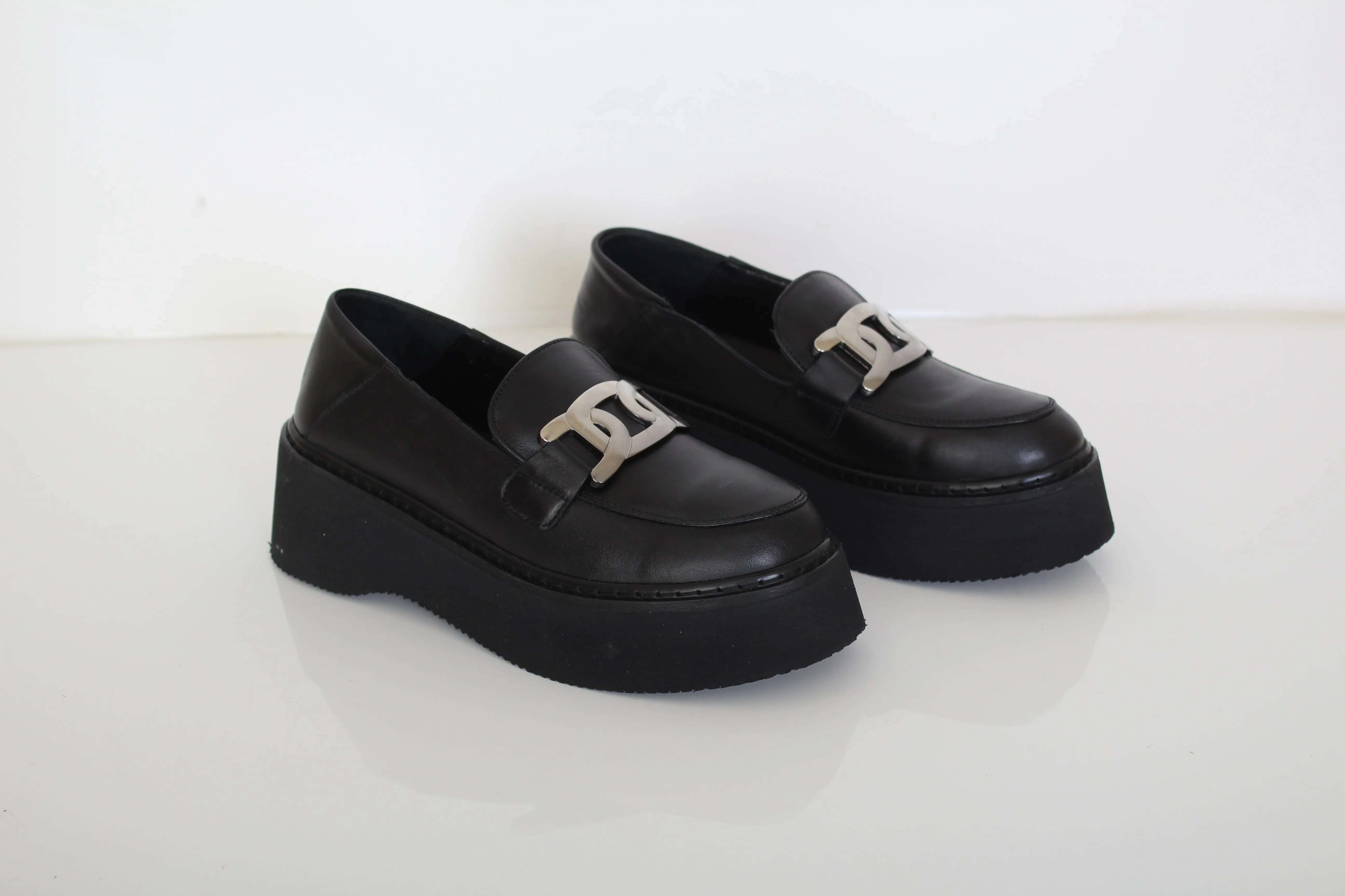 MODERN - Loafers