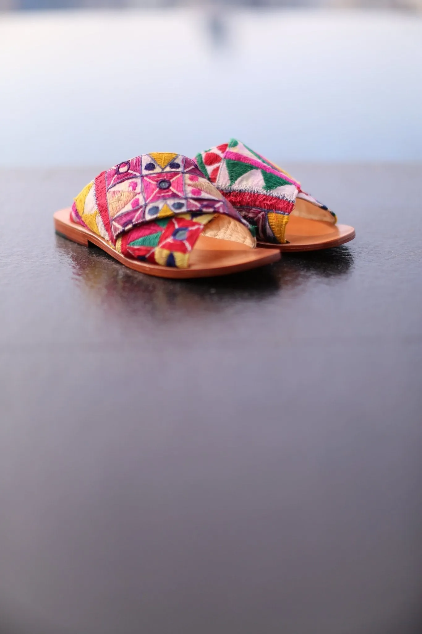 SPRING EMBROIDERED PATCHWORK SANDALS DOAN