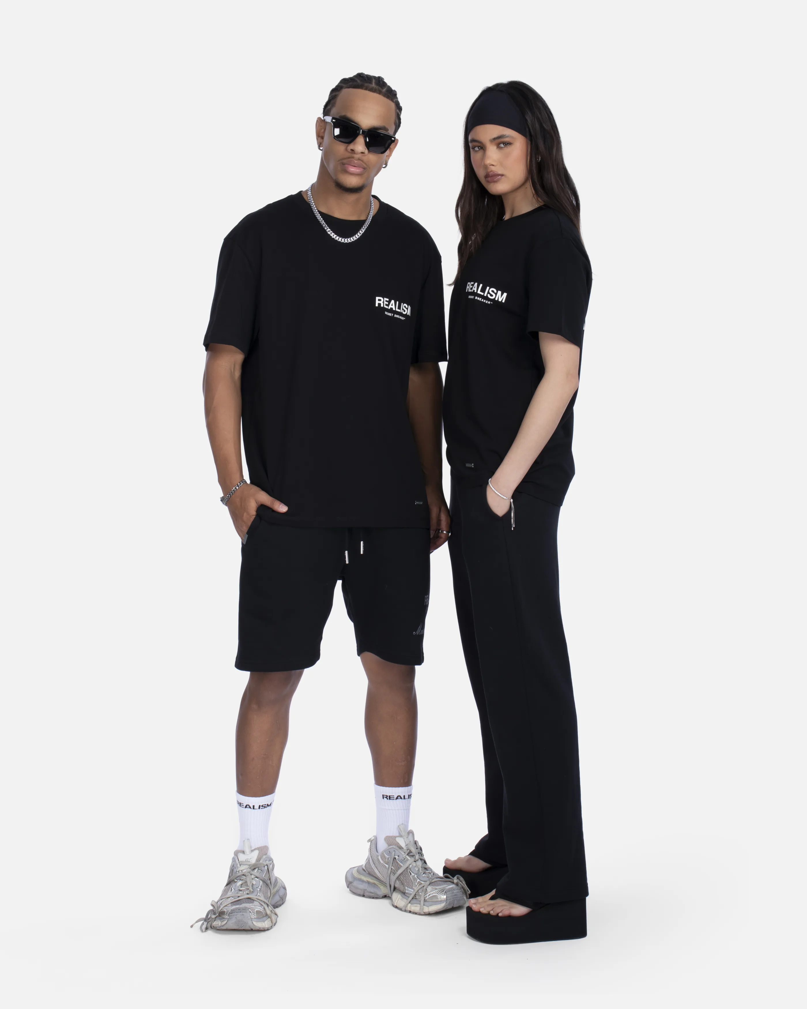 SSS REALISM BACK LOGO TEE JET BLACK