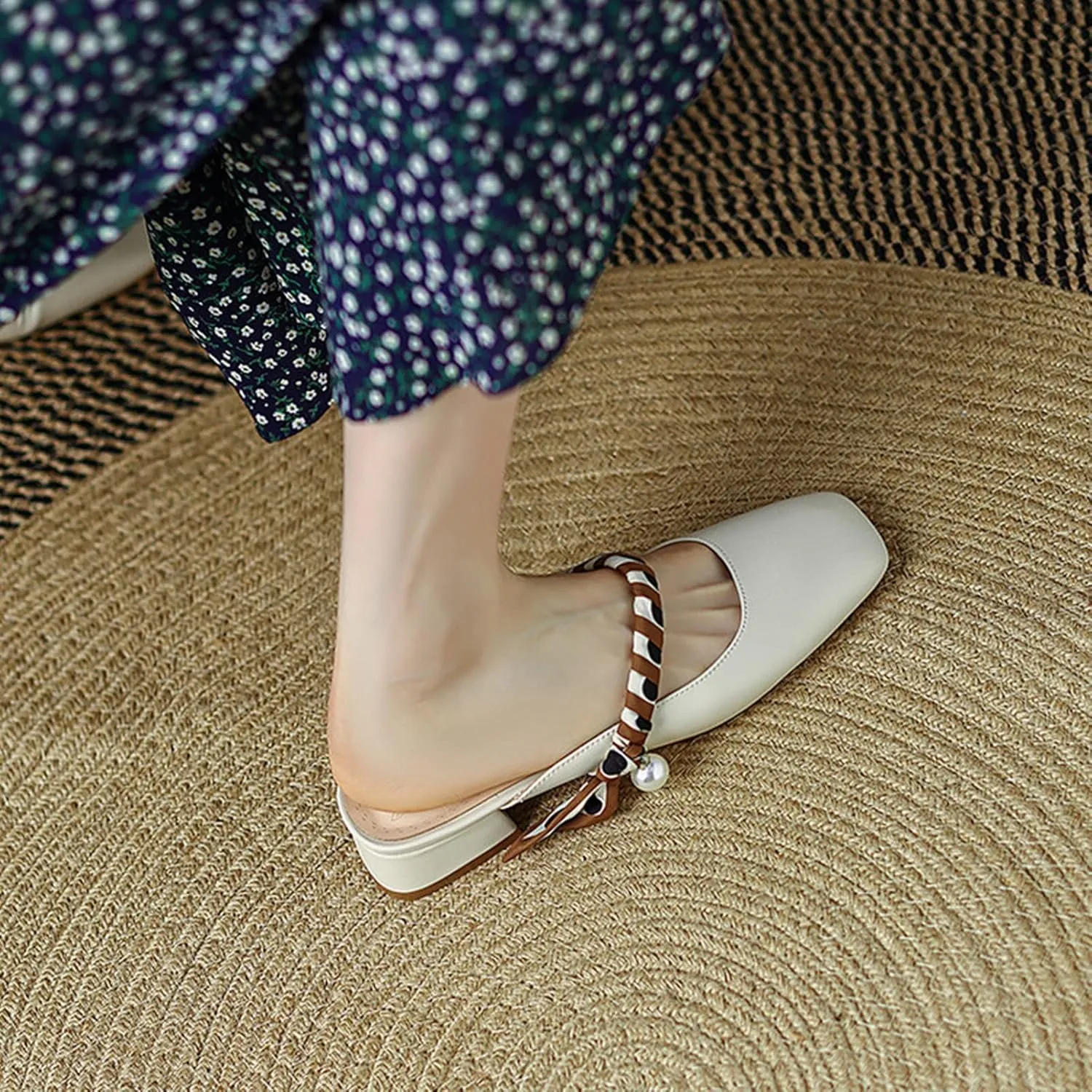 Women Chunky Low Heel Mules Backless Slip on Closed Square Toe Casual Flat Slide Mary Janes Shoes