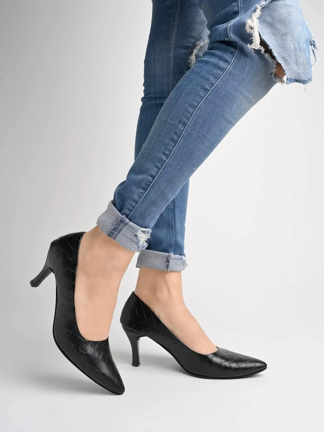 Womens Classic Black Heels  Pointed Toe High Heel Pump  Elegant Stiletto Heels for Office, Party, or Evening Wear