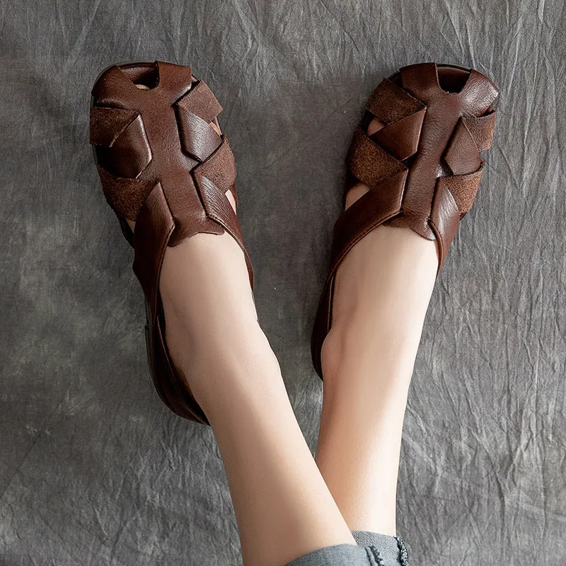 Women's Handmade Leather Retro Weaving Round Toe Summer Flat Sandals